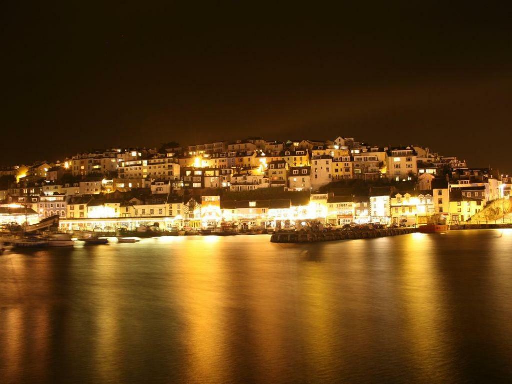 Grockle Nook Holiday Apartment Бриксам Екстериор снимка